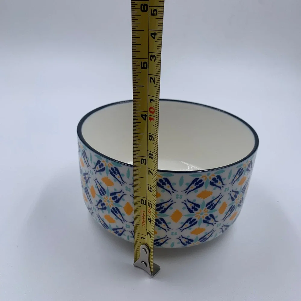 Signature Housewares brand signature